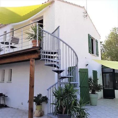 公寓 Le Transat 40m De La *