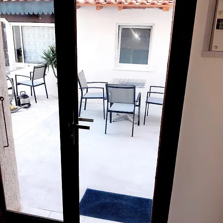 Le Transat 40m De La *